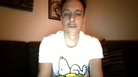 Snapshot of degrandis chatting on May 2026 09:34:02 PM Luka Magic online show from May 2026 09:34:02 PM