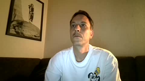 Snapshot of degrandis chatting on May 2026 10:00:02 PM Luka Magic online show from May 2026 10:00:02 PM