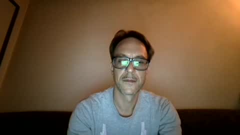 Snapshot of degrandis chatting on July 2026 09:19:02 PM Luka Magic online show from July 2026 09:19:02 PM