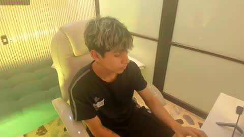 Snapshot of deilanwolf chatting on March 2026 04:47:01 AM Deilan Wolf online show from March 2026 04:47:01 AM