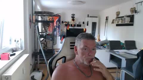Snapshot of deinprinz2312 chatting on June 2026 05:27:01 AM deinprinz2312 online show from June 2026 05:27:01 AM