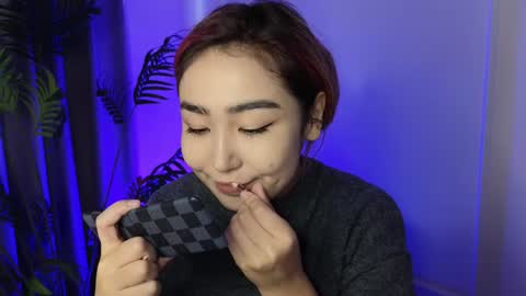 Snapshot of deiri_destiny chatting on December 2024 06:25:02 AM sexy bimbo little kitty asian misstress quen princes sexy girl you can just call me pleasure online show from December 2024 06:25:02 AM