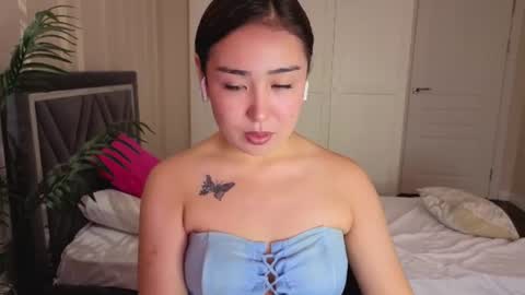 Snapshot of deiri_destiny chatting on July 2026 07:34:01 AM sexy bimbo little kitty asian misstress quen princes sexy girl you can just call me pleasure online show from July 2026 07:34:01 AM