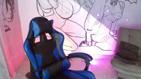 Snapshot of deivid_bigcock1 chatting on November 2025 12:42:02 AM Deivid online show from November 2025 12:42:02 AM