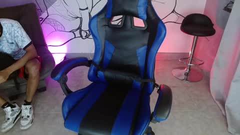 Snapshot of deivid_bigcock1 chatting on November 2025 12:16:02 AM Deivid online show from November 2025 12:16:02 AM