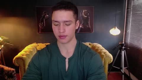 Snapshot of deivid_parker chatting on March 2026 01:37:02 PM Deivid online show from March 2026 01:37:02 PM