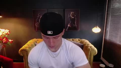 Snapshot of deivid_parker chatting on May 2026 01:41:01 PM Deivid online show from May 2026 01:41:01 PM