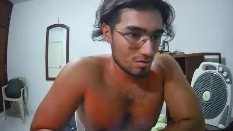 Snapshot of deividellobo chatting on November 2025 10:42:01 PM deividellobo online show from November 2025 10:42:01 PM