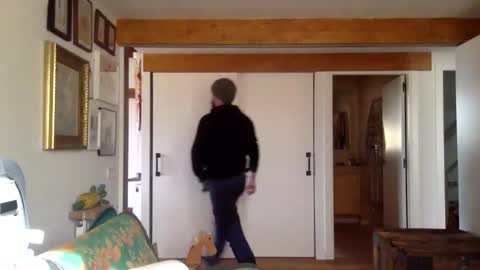 Hermes online show from January 2025 11:09:02 AM