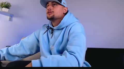  DEIVY  online show from March 2026 02:33:02 AM