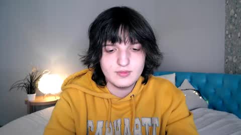 Snapshot of delalex chatting on April 2026 02:54:01 PM Alex online show from April 2026 02:54:01 PM