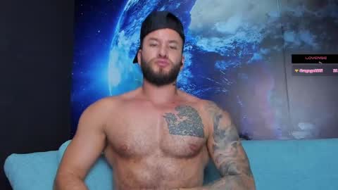 Snapshot of delessandro_world chatting on May 2026 11:45:02 PM Delessandro online show from May 2026 11:45:02 PM
