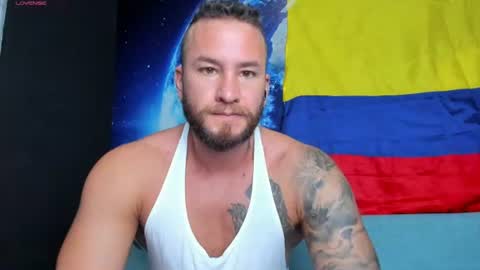Snapshot of delessandro_world chatting on June 2026 07:53:02 PM Delessandro online show from June 2026 07:53:02 PM