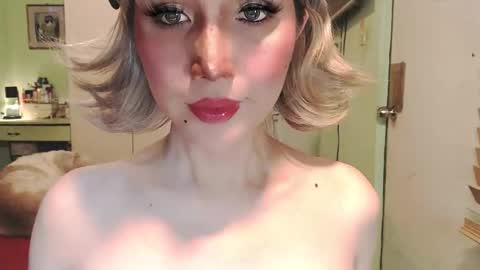 Mercedes online show from April 2026 01:55:02 AM