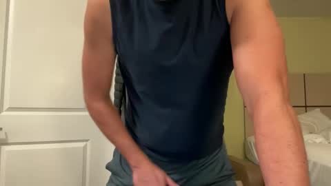 delicioso4u online show from December 2025 03:25:02 AM