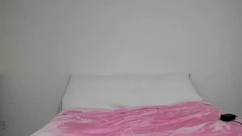 deliciousnoni online show from November 2025 05:06:01 AM