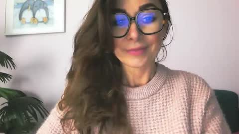 delilah_sweet online show from October 2025 04:09:02 PM