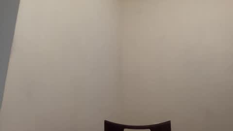 Delivery      online show from December 2025 01:33:01 AM