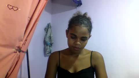Snapshot of delphineee chatting on March 2026 04:17:02 PM delphine online show from March 2026 04:17:02 PM