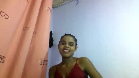 Snapshot of delphineee chatting on April 2026 01:41:01 PM delphine online show from April 2026 01:41:01 PM