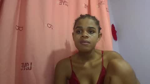 Snapshot of delphineee chatting on April 2026 04:37:02 PM delphine online show from April 2026 04:37:02 PM