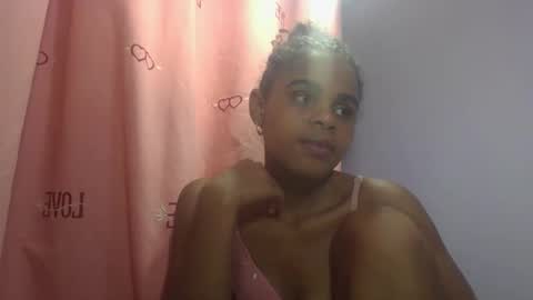 Snapshot of delphineee chatting on April 2026 10:21:01 AM delphine online show from April 2026 10:21:01 AM