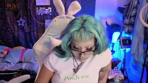 TankinBody online show from March 2026 03:01:01 AM