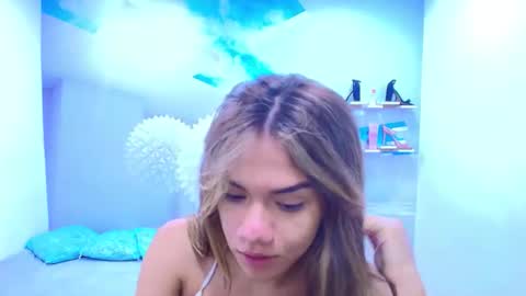 DEMI online show from January 2026 12:32:02 PM