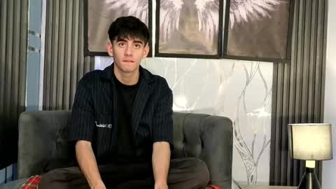 Snapshot of demian_hot99 chatting on May 2026 12:14:02 PM demian hot99 online show from May 2026 12:14:02 PM