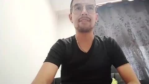 Snapshot of demian_val_4 chatting on December 2024 09:22:02 PM demian_val_4 online show from December 2024 09:22:02 PM