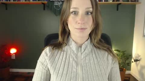 Snapshot of demmetria chatting on May 2026 05:08:01 PM demmetria online show from May 2026 05:08:01 PM