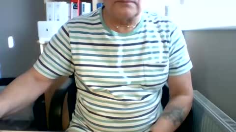 Snapshot of den66_ chatting on March 2026 03:48:01 PM den66_ online show from March 2026 03:48:01 PM