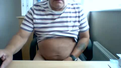 Snapshot of den66_ chatting on June 2026 02:12:02 PM den66_ online show from June 2026 02:12:02 PM