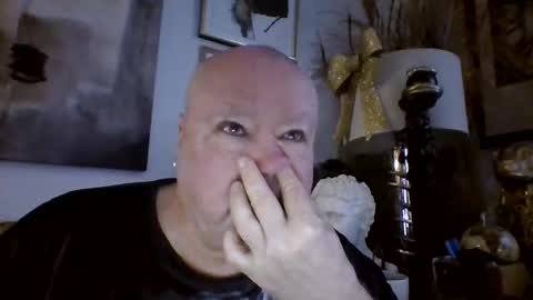 Snapshot of denboisvin2043 chatting on December 2024 12:49:01 PM denboisvin2043 online show from December 2024 12:49:01 PM