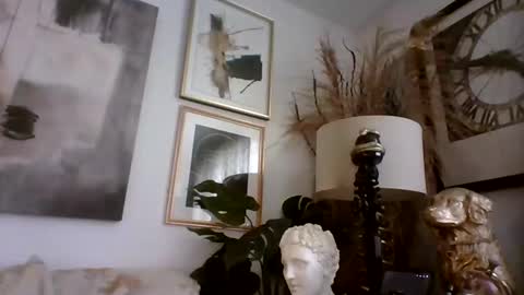 Snapshot of denboisvin2043 chatting on February 2025 12:21:01 PM denboisvin2043 online show from February 2025 12:21:01 PM