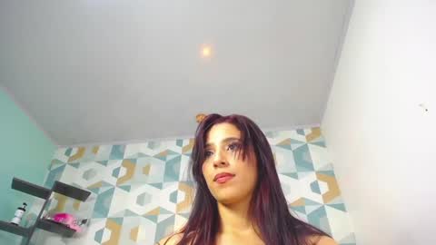 D E N I S  online show from April 2026 12:00:02 AM