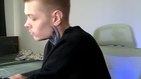 Denis online show from May 2026 02:13:01 PM