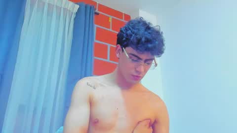 Snapshot of denison_ chatting on January 2025 12:24:01 AM Denison online show from January 2025 12:24:01 AM