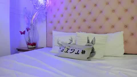 denisse_logan online show from February 2026 03:05:02 AM