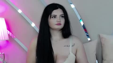Denisa online show from May 2026 05:01:02 AM