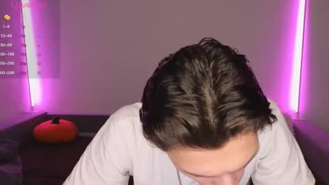 Den online show from December 2025 02:24:02 PM