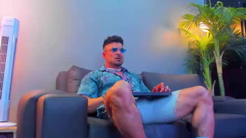 dennis_cox_ online show from October 2025 04:24:02 AM