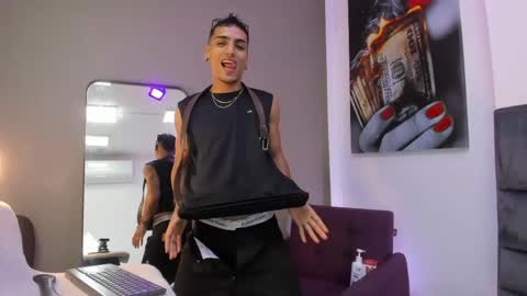 Dennis Kinsey online show from April 2026 07:10:01 PM