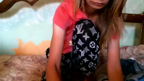 DennisXCarol online show from September 2025 06:35:01 AM