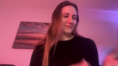 Snapshot of denverminx_ chatting on January 2025 10:52:01 PM Nikki Denvers Minx online show from January 2025 10:52:01 PM