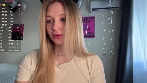 Vi  Victoria online show from April 2026 01:05:01 PM