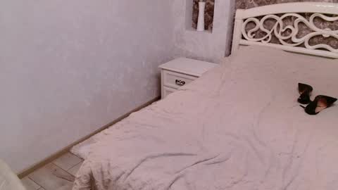 Zaklin online show from April 2026 04:12:01 PM