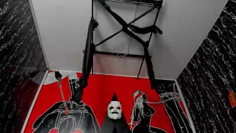 Snapshot of dereck_monroe chatting on March 2026 10:10:02 AM Dereck online show from March 2026 10:10:02 AM