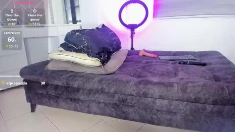 dereckhardd online show from January 2026 08:30:01 AM