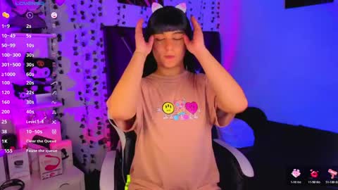 Snapshot of derek_greyy_ chatting on May 2026 09:10:01 PM derek grey online show from May 2026 09:10:01 PM